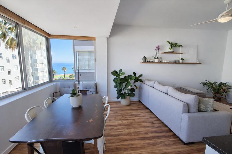 2 Bedroom Property for Sale in Sea Point Western Cape